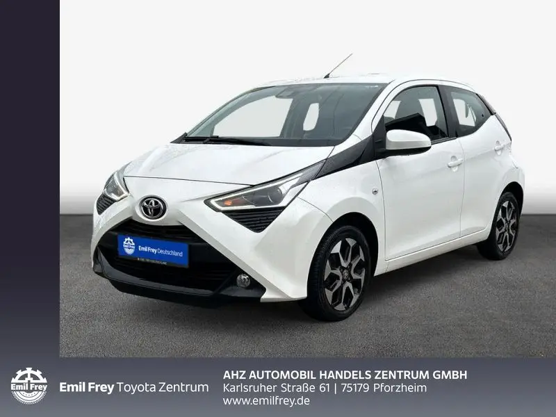 Photo 1 : Toyota Aygo X 2018 Petrol