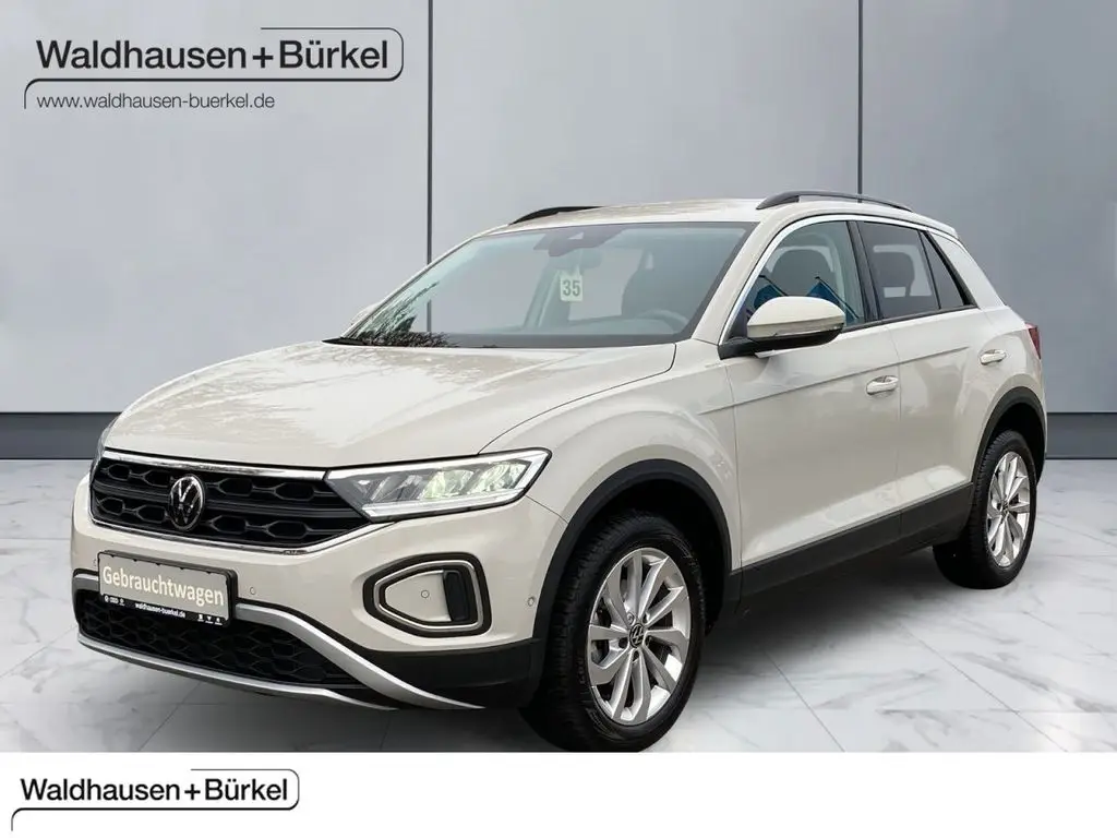 Photo 1 : Volkswagen T-roc 2023 Petrol