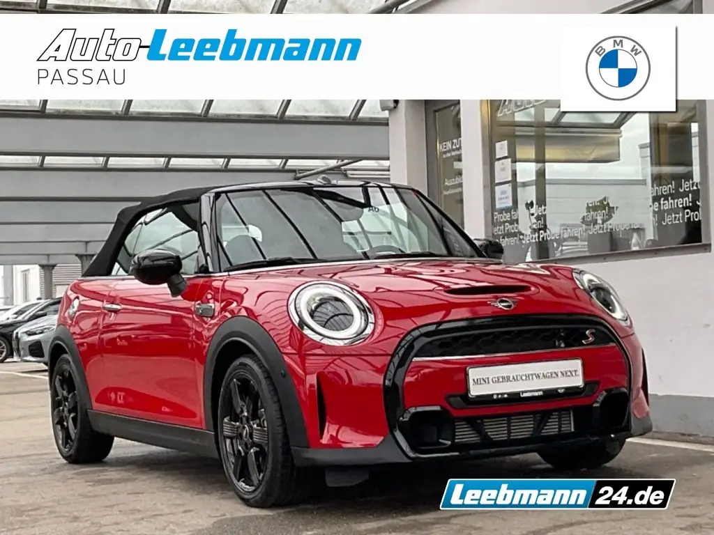 Photo 1 : Mini Cooper 2024 Petrol