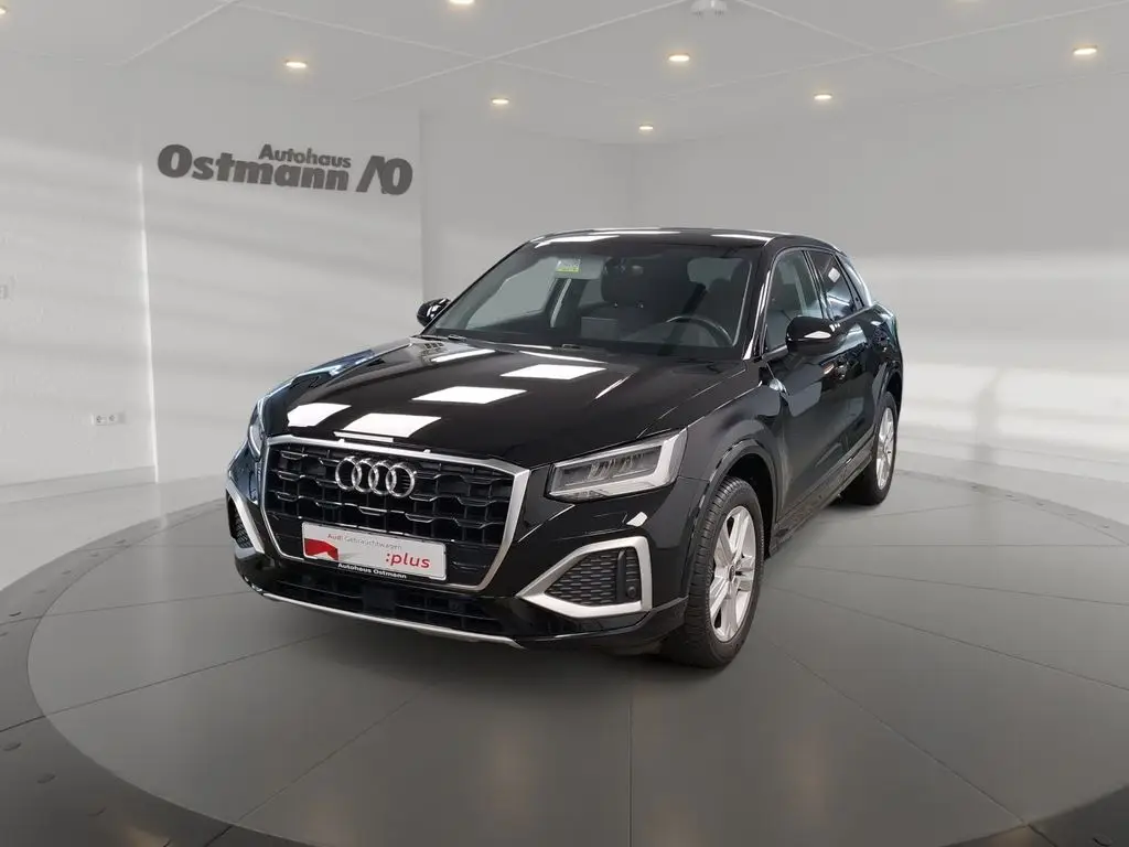 Photo 1 : Audi Q2 2021 Essence