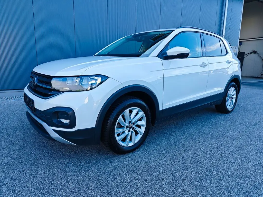 Photo 1 : Volkswagen T-cross 2022 Essence