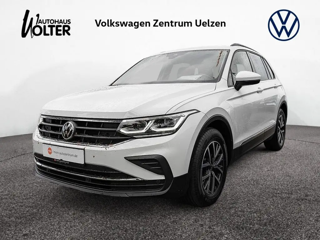 Photo 1 : Volkswagen Tiguan 2020 Petrol