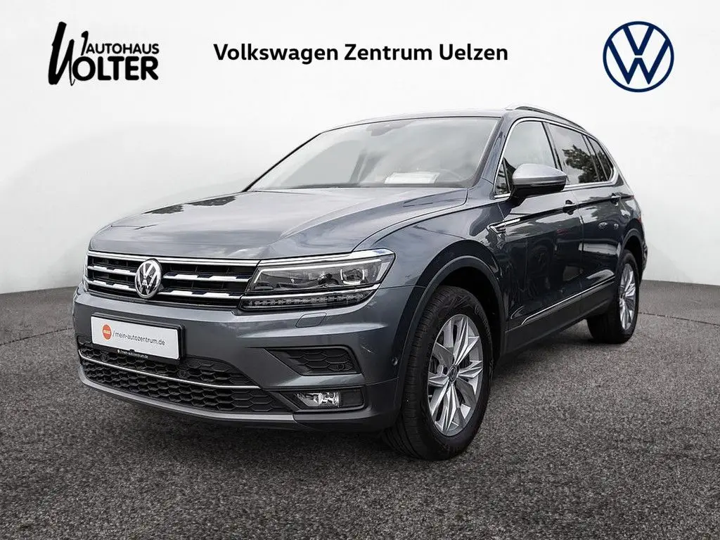 Photo 1 : Volkswagen Tiguan 2020 Petrol