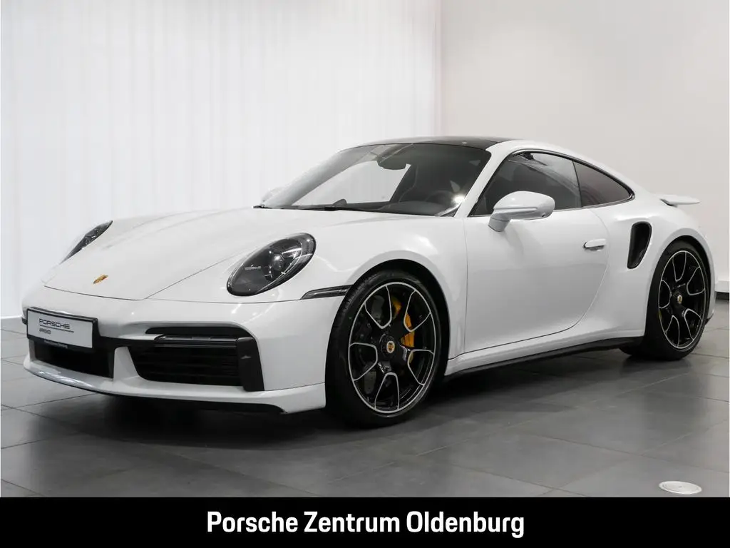 Photo 1 : Porsche 992 2020 Petrol