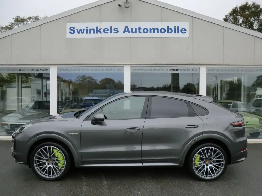 Photo 1 : Porsche Cayenne 2020 Hybride