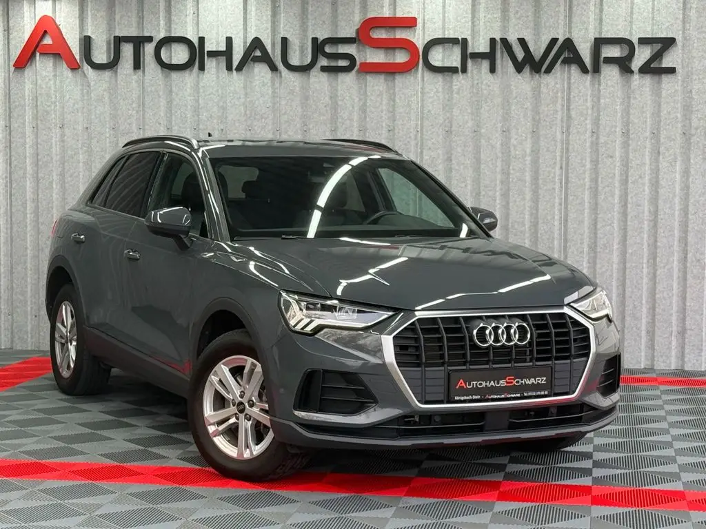 Photo 1 : Audi Q3 2021 Hybrid