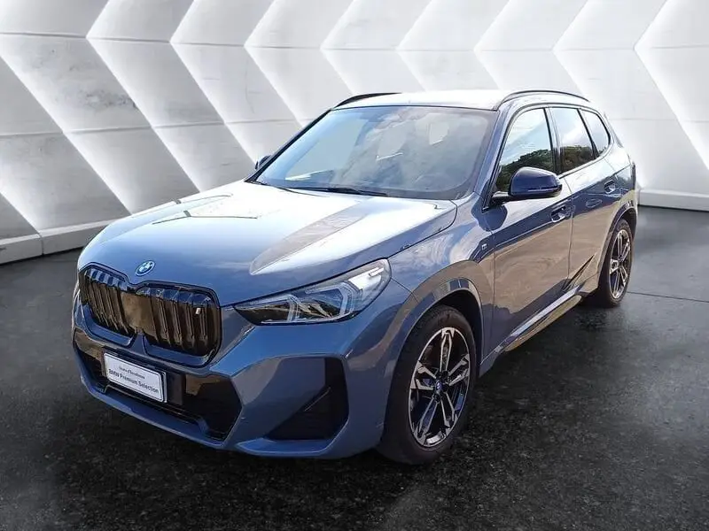 Photo 1 : Bmw X1 2023 Non renseigné