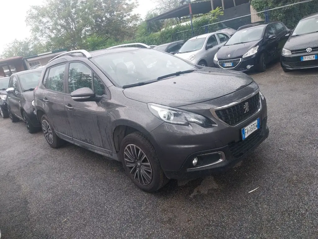 Photo 1 : Peugeot 2008 2019 Essence