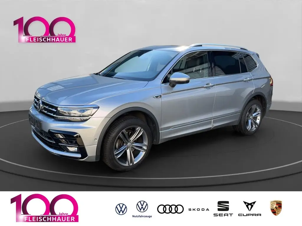 Photo 1 : Volkswagen Tiguan 2021 Essence