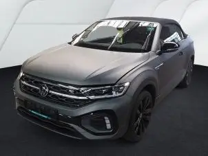 Photo 1 : Volkswagen T-roc 2023 Essence