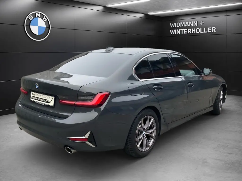 Photo 1 : Bmw Serie 3 2019 Essence