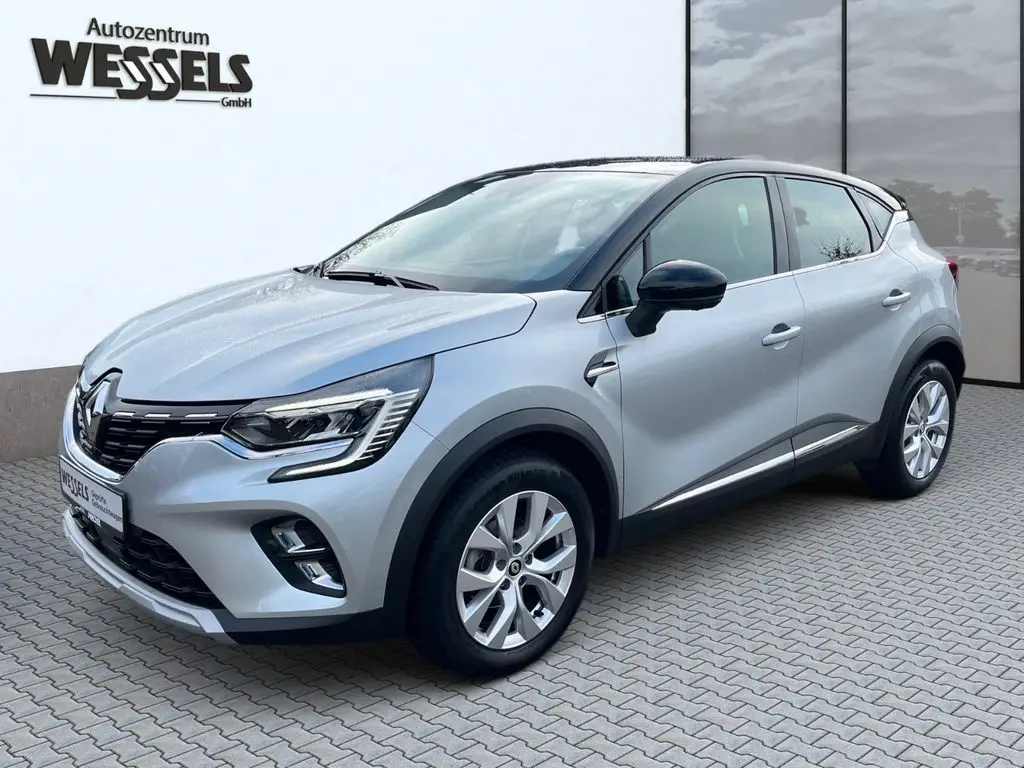 Photo 1 : Renault Captur 2022 Petrol