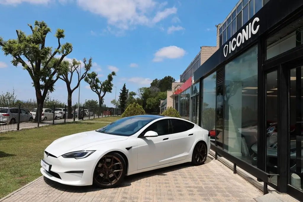 Photo 1 : Tesla Model S 2023 Non renseigné