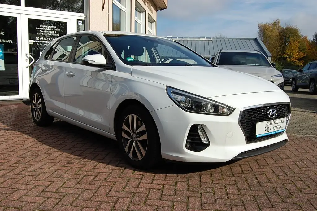 Photo 1 : Hyundai I30 2018 Petrol