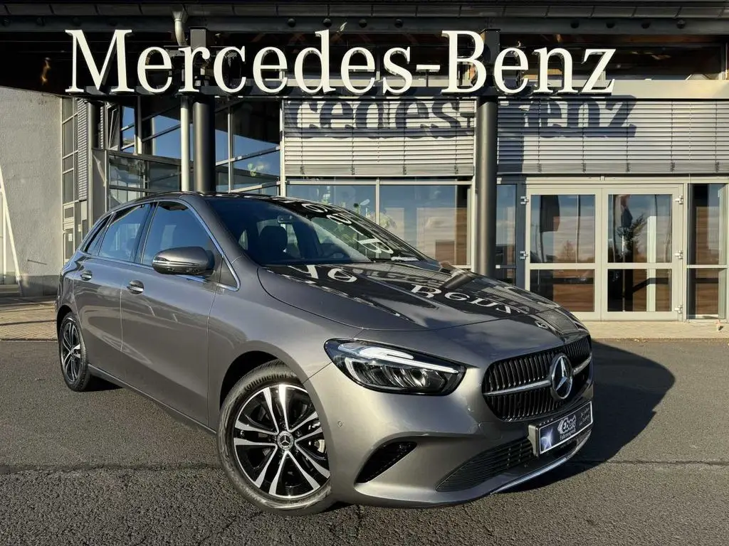 Photo 1 : Mercedes-benz Classe B 2023 Essence