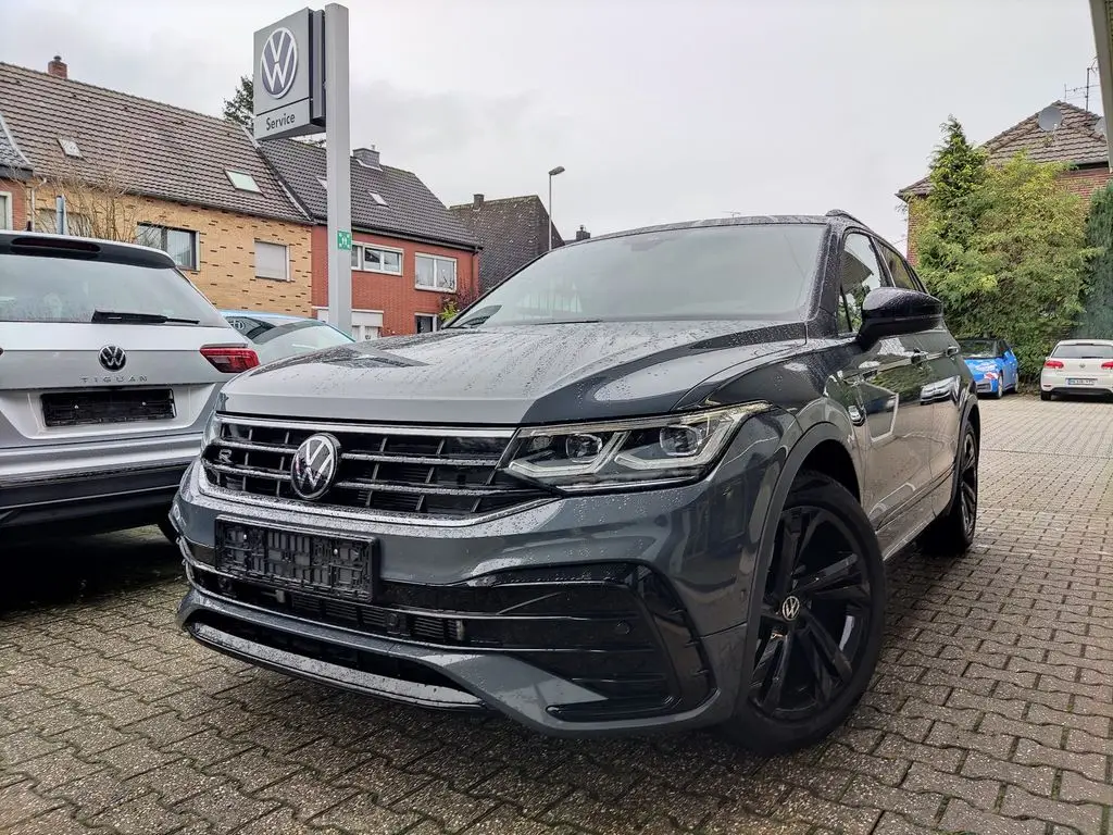 Photo 1 : Volkswagen Tiguan 2023 Petrol