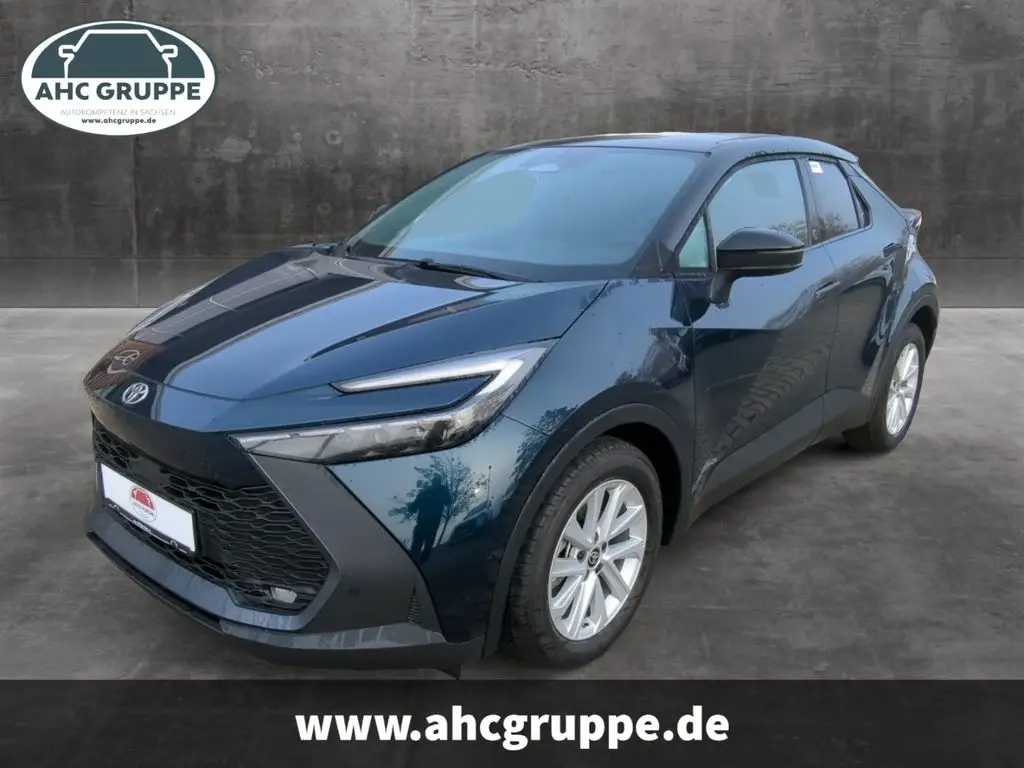 Photo 1 : Toyota C-hr 2024 Hybrid