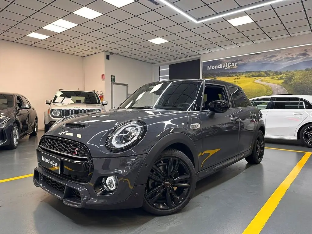 Photo 1 : Mini Cooper 2020 Essence