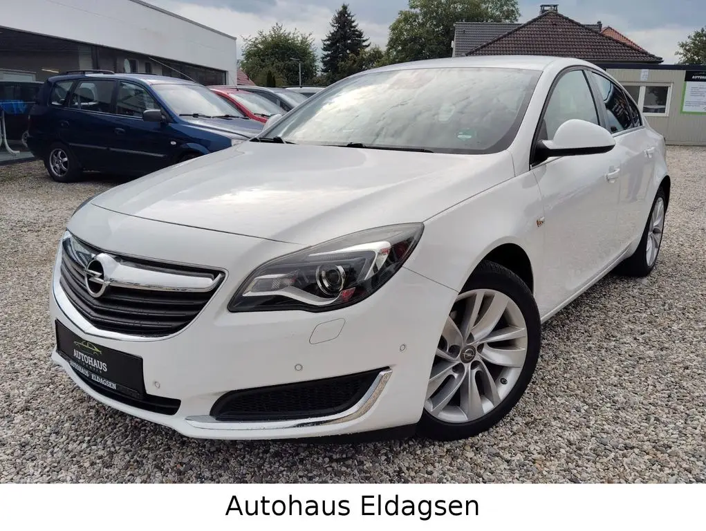 Photo 1 : Opel Insignia 2016 Petrol