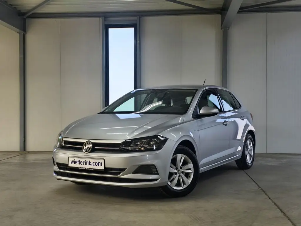 Photo 1 : Volkswagen Polo 2018 Essence