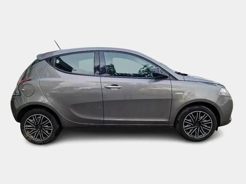 Photo 1 : Lancia Ypsilon 2020 Hybrid