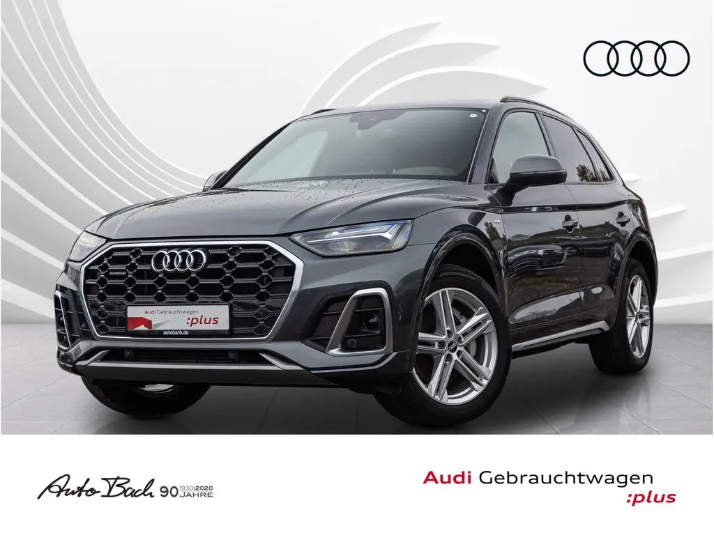 Photo 1 : Audi Q5 2021 Hybride