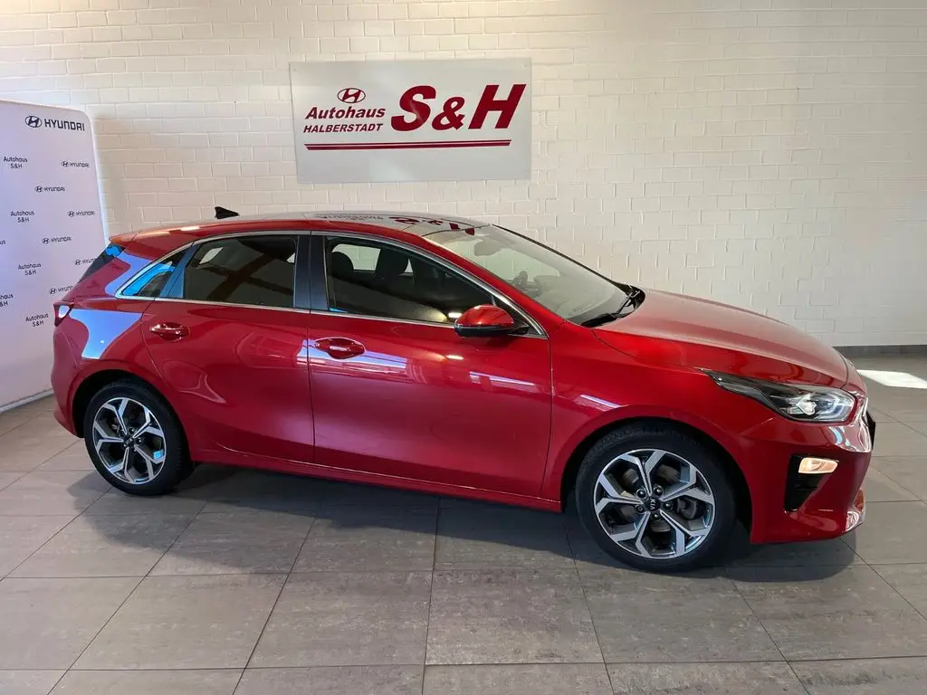 Photo 1 : Kia Ceed 2020 Diesel