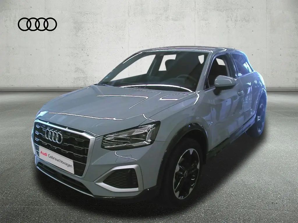 Photo 1 : Audi Q2 2024 Diesel