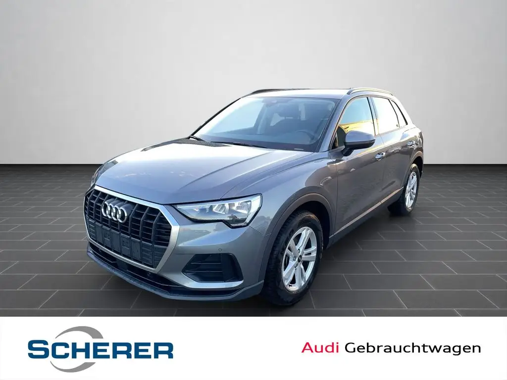 Photo 1 : Audi Q3 2021 Petrol