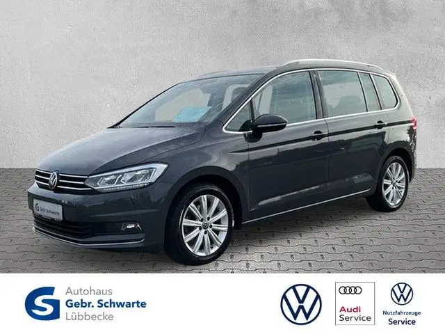 Photo 1 : Volkswagen Touran 2020 Essence