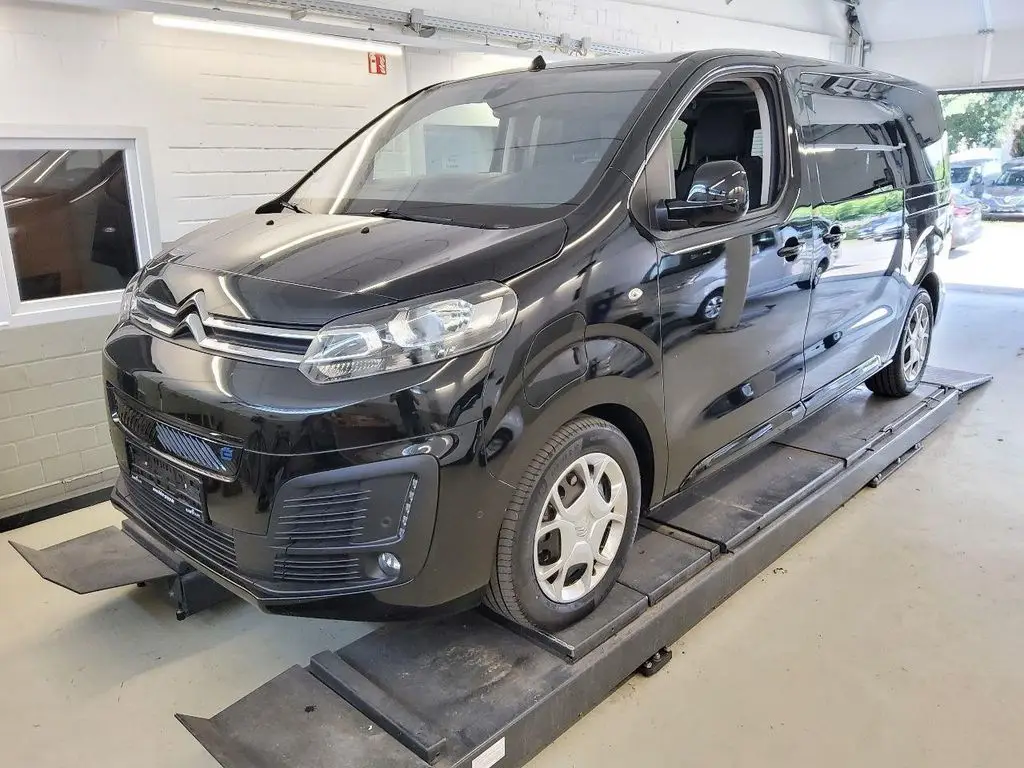 Photo 1 : Citroen Spacetourer 2021 Not specified