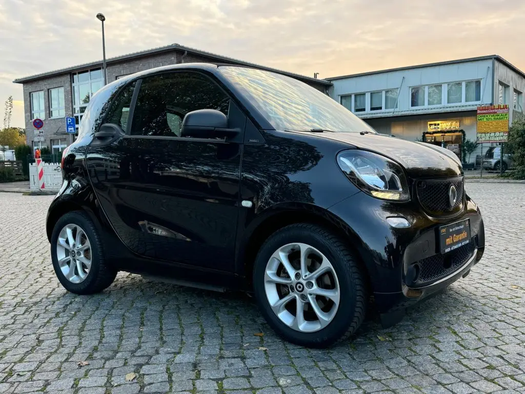 Photo 1 : Smart Fortwo 2018 Non renseigné