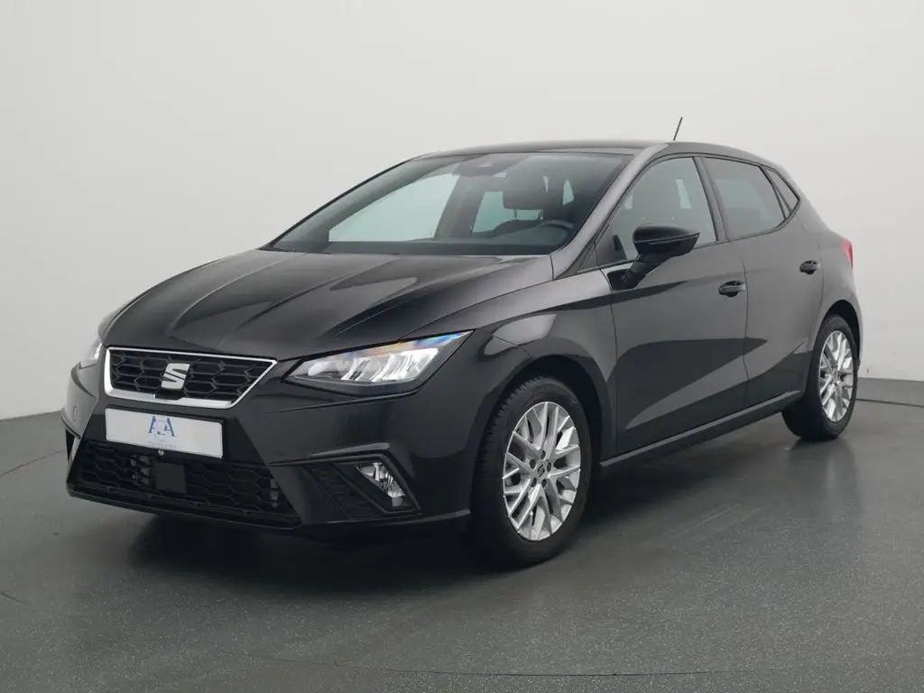 Photo 1 : Seat Ibiza 2024 Petrol