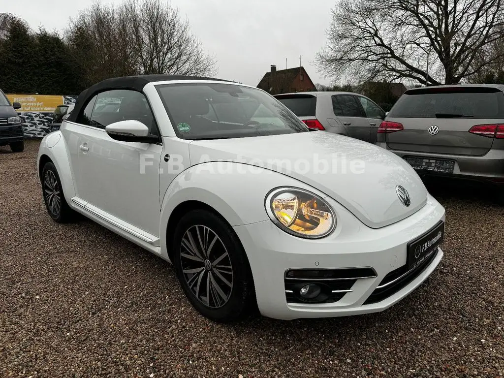 Photo 1 : Volkswagen Beetle 2017 Petrol