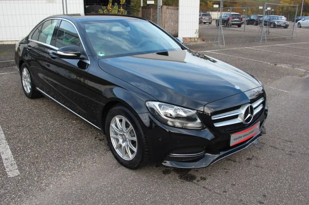 Photo 1 : Mercedes-benz Classe C 2015 Petrol