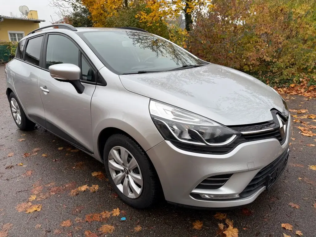 Photo 1 : Renault Clio 2018 Diesel