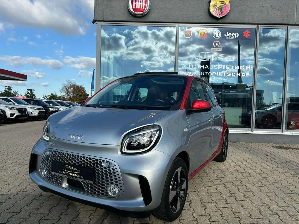 Photo 1 : Smart Forfour 2021 Non renseigné