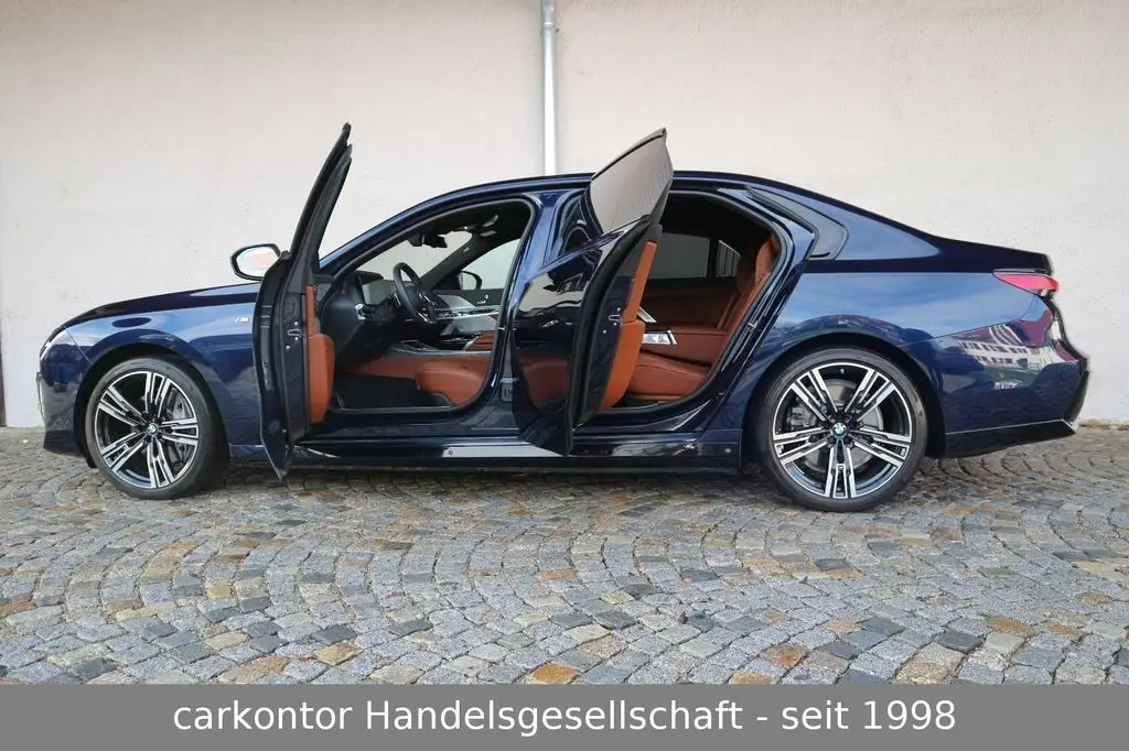 Photo 1 : Bmw I7 2022 Non renseigné