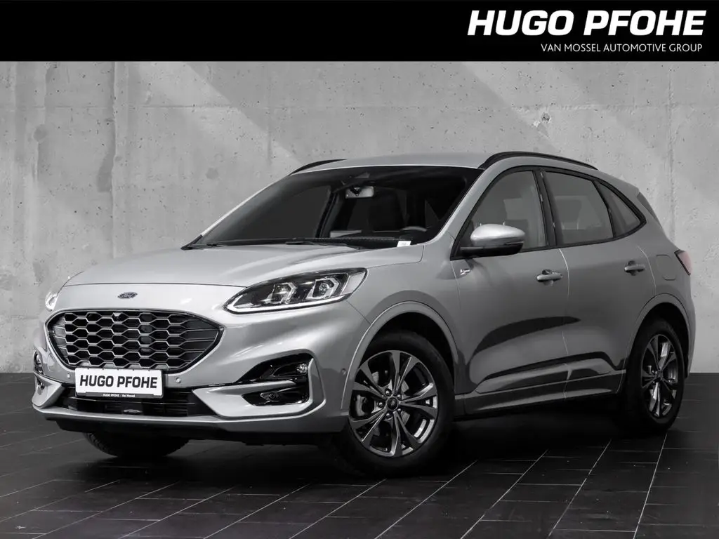 Photo 1 : Ford Kuga 2023 Essence