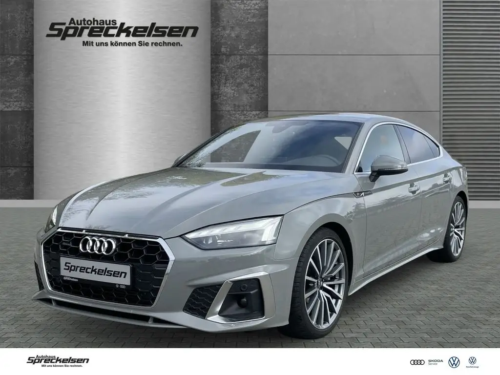 Photo 1 : Audi A5 2021 Essence