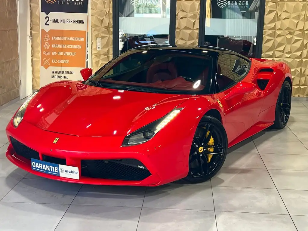 Photo 1 : Ferrari 488 2015 Essence