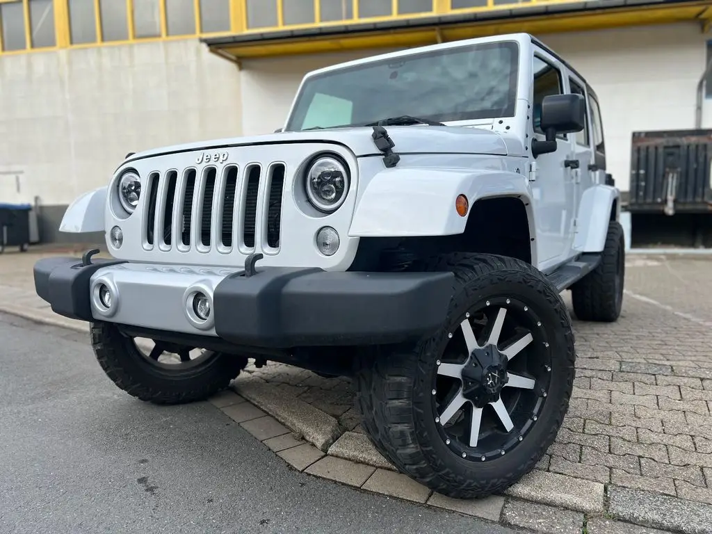 Photo 1 : Jeep Wrangler 2017 Essence