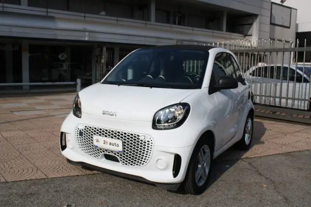 Photo 1 : Smart Fortwo 2021 Non renseigné