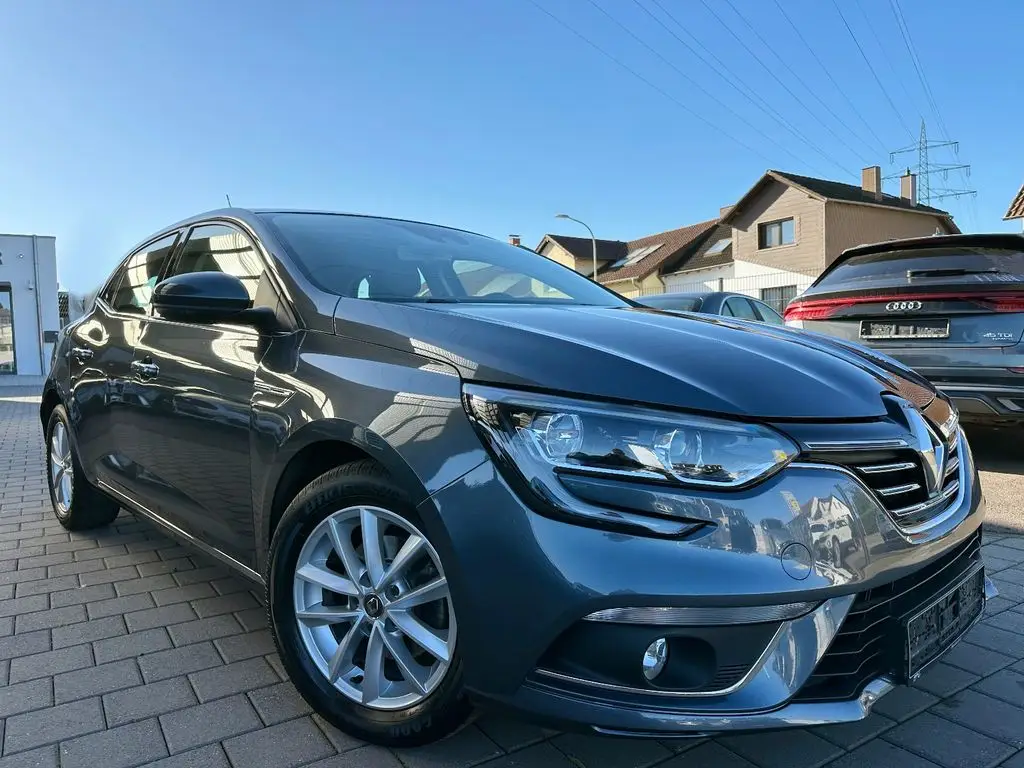 Photo 1 : Renault Megane 2018 Diesel