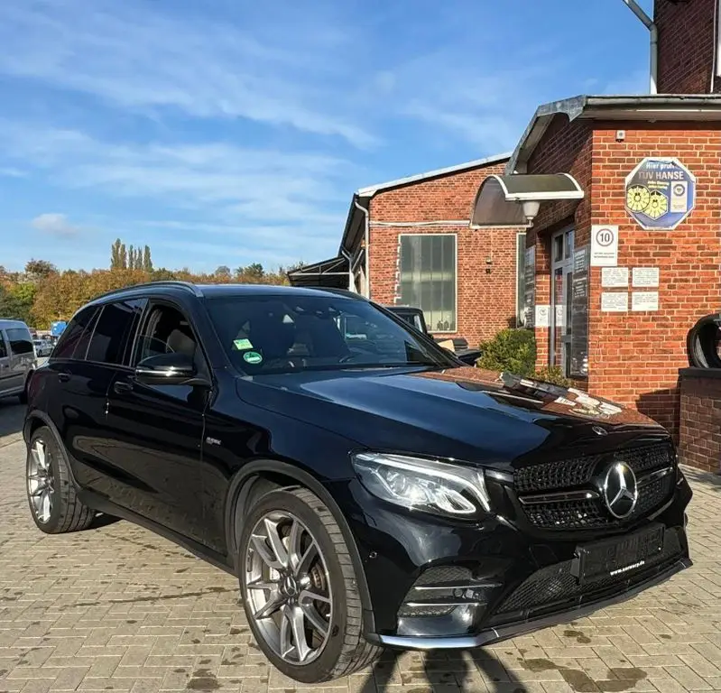 Photo 1 : Mercedes-benz Classe Glc 2018 Petrol