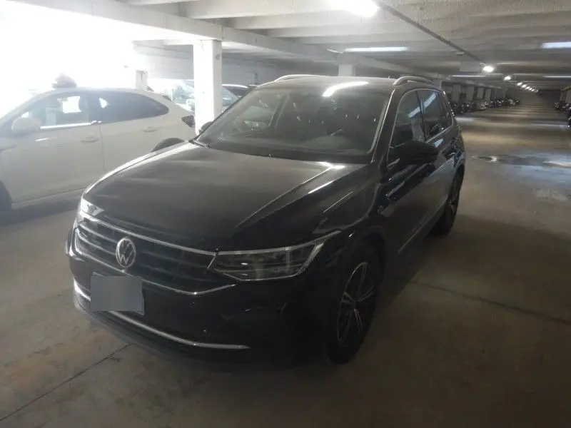 Photo 1 : Volkswagen Tiguan 2021 Diesel