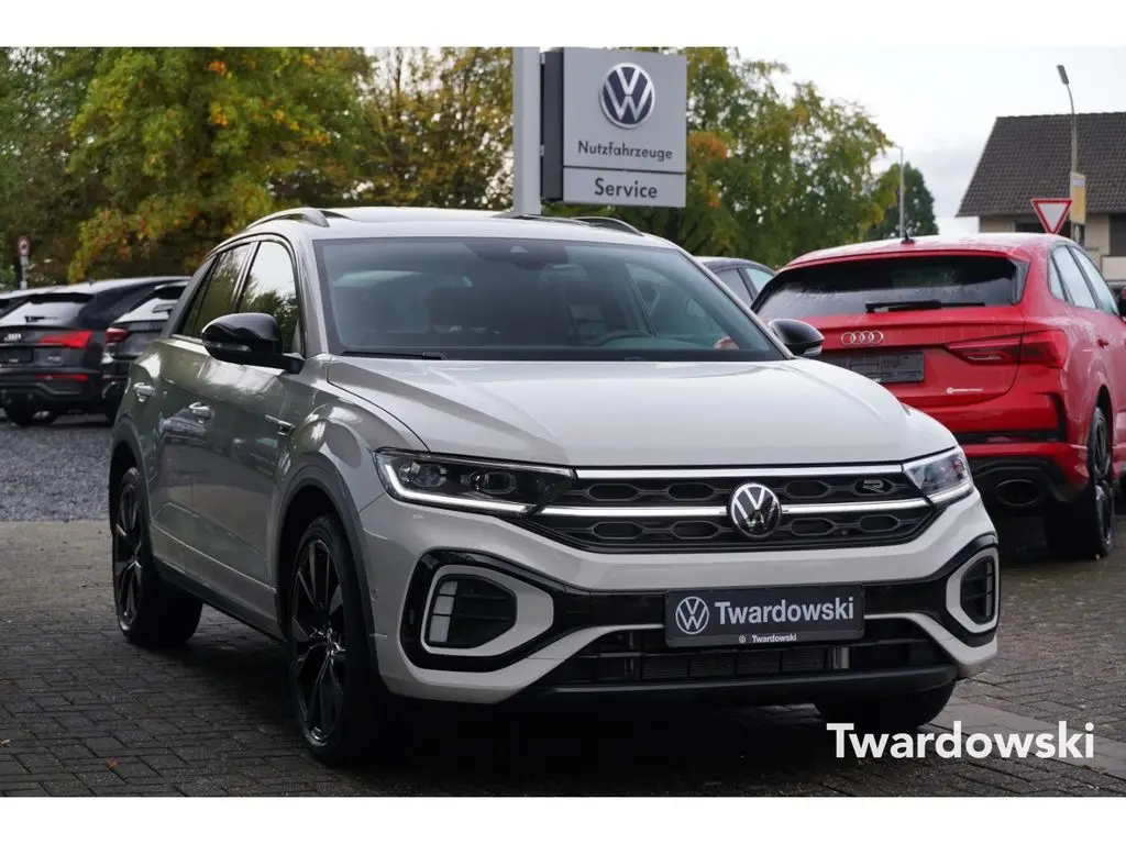 Photo 1 : Volkswagen T-roc 2024 Petrol