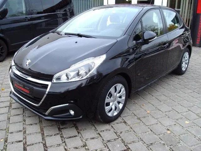 Photo 1 : Peugeot 208 2019 Essence