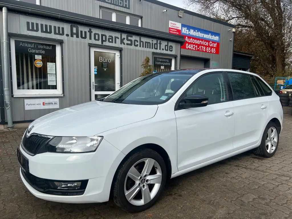 Photo 1 : Skoda Rapid 2018 Petrol