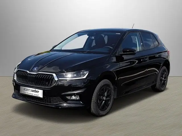 Photo 1 : Skoda Fabia 2024 Essence